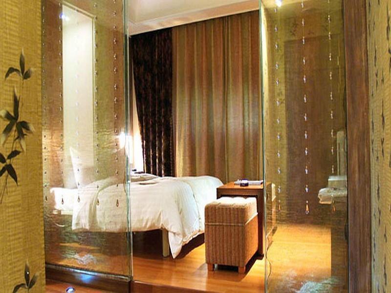 Hotel Floce Бучеон Екстериор снимка