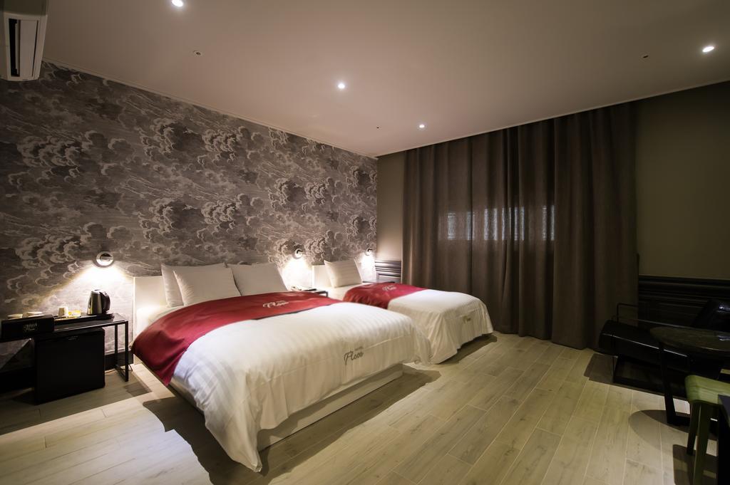 Hotel Floce Бучеон Стая снимка