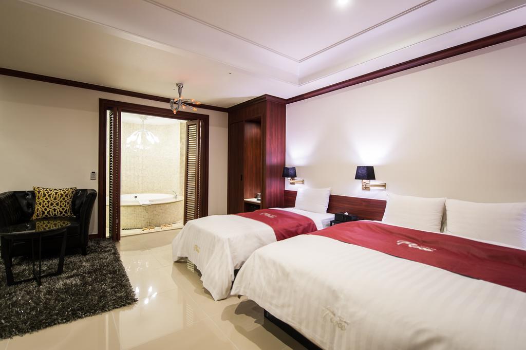 Hotel Floce Бучеон Стая снимка